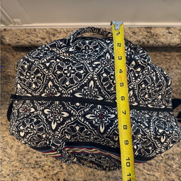 Vera Bradley Floral Grand Weekender Bag - Picture 13 of 16